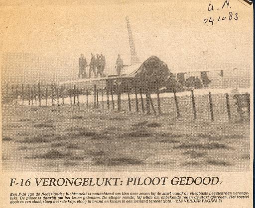 1983-10 crash F16 Lwdn.jpg
